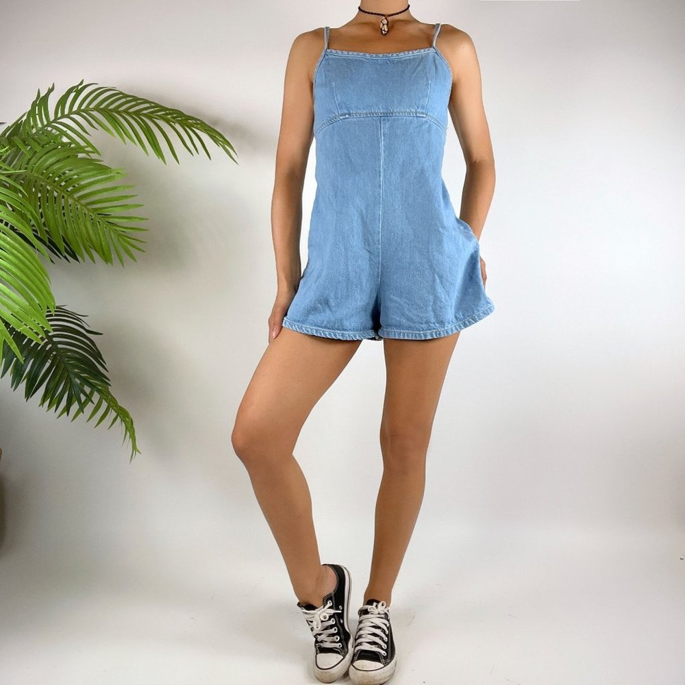 Urban Outfitter BDG Blue Jean Casual Indie Grunge Denim Shorts Romper / Size: 4 - Picture 3 of 5